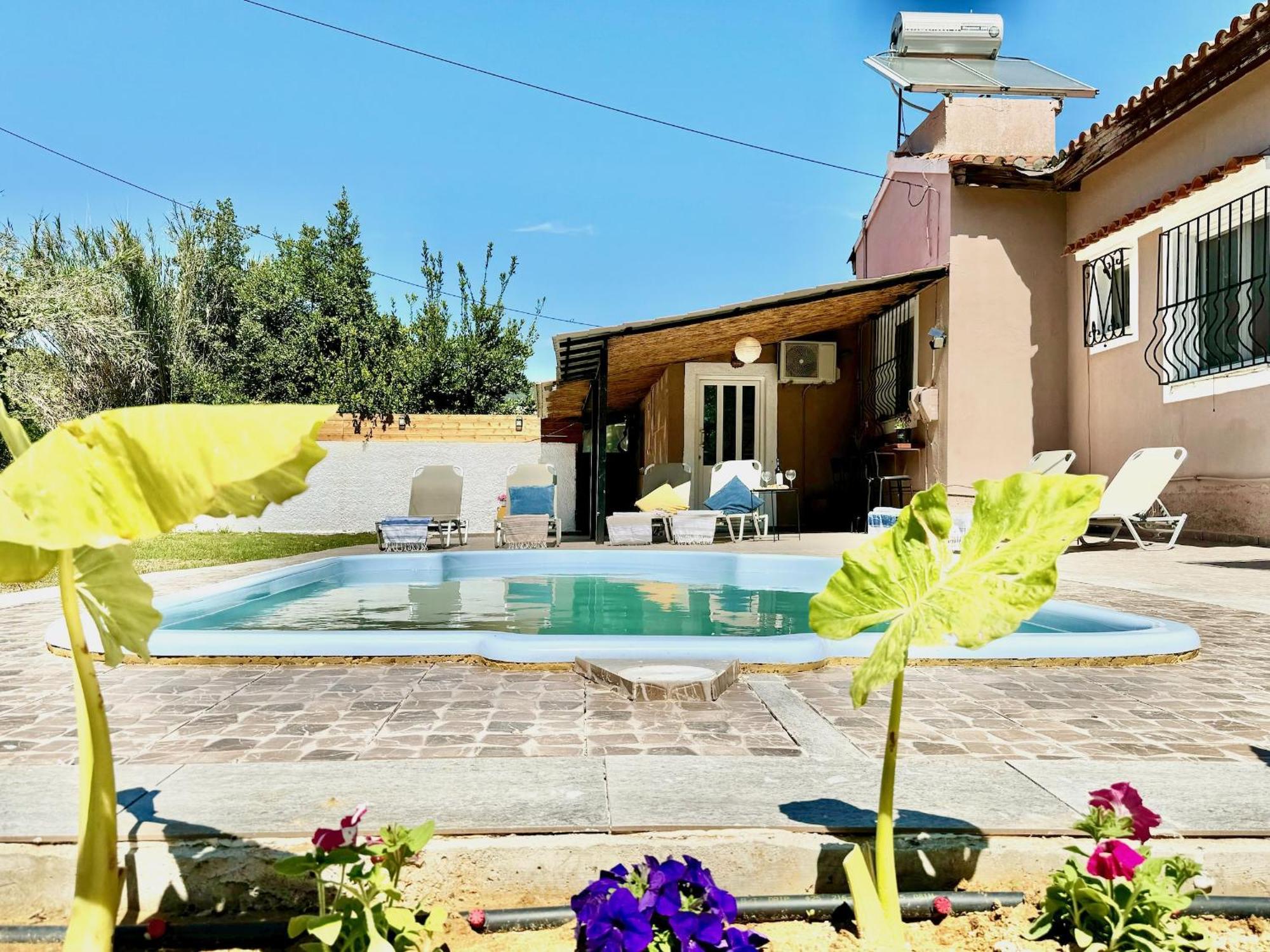 Beach Villa Night Flower With Private Pool By Dadovillas Dassia  Exterior foto